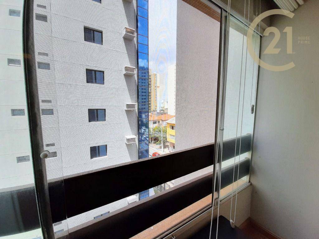 Apartamento à venda com 1 quarto, 38m² - Foto 6