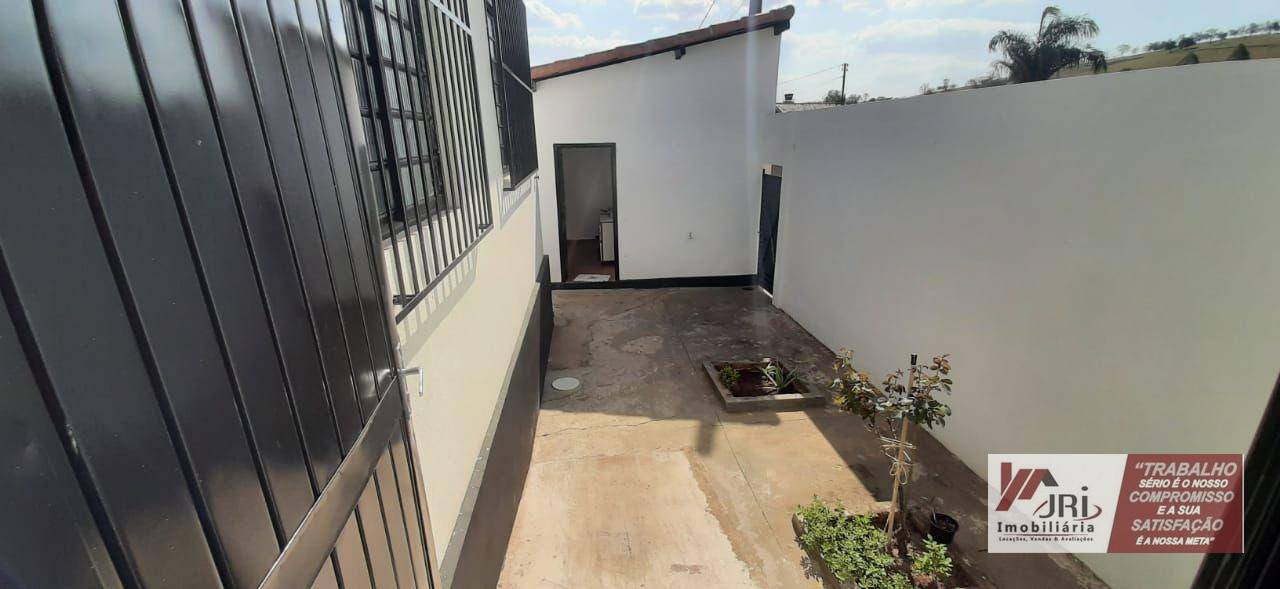 Casa à venda com 2 quartos, 174m² - Foto 24