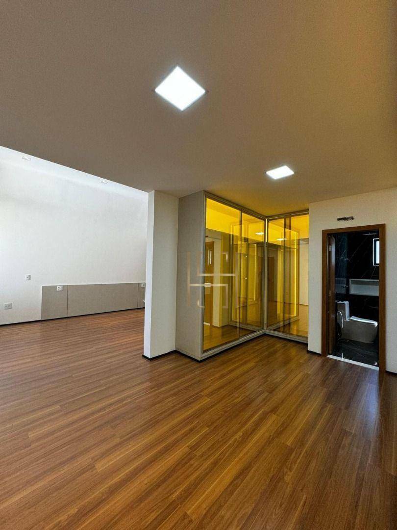 Casa de Condomínio à venda com 4 quartos, 400m² - Foto 4