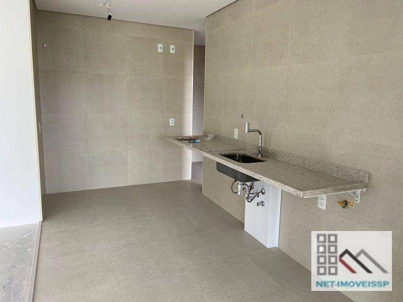 Apartamento à venda com 3 quartos, 160m² - Foto 17