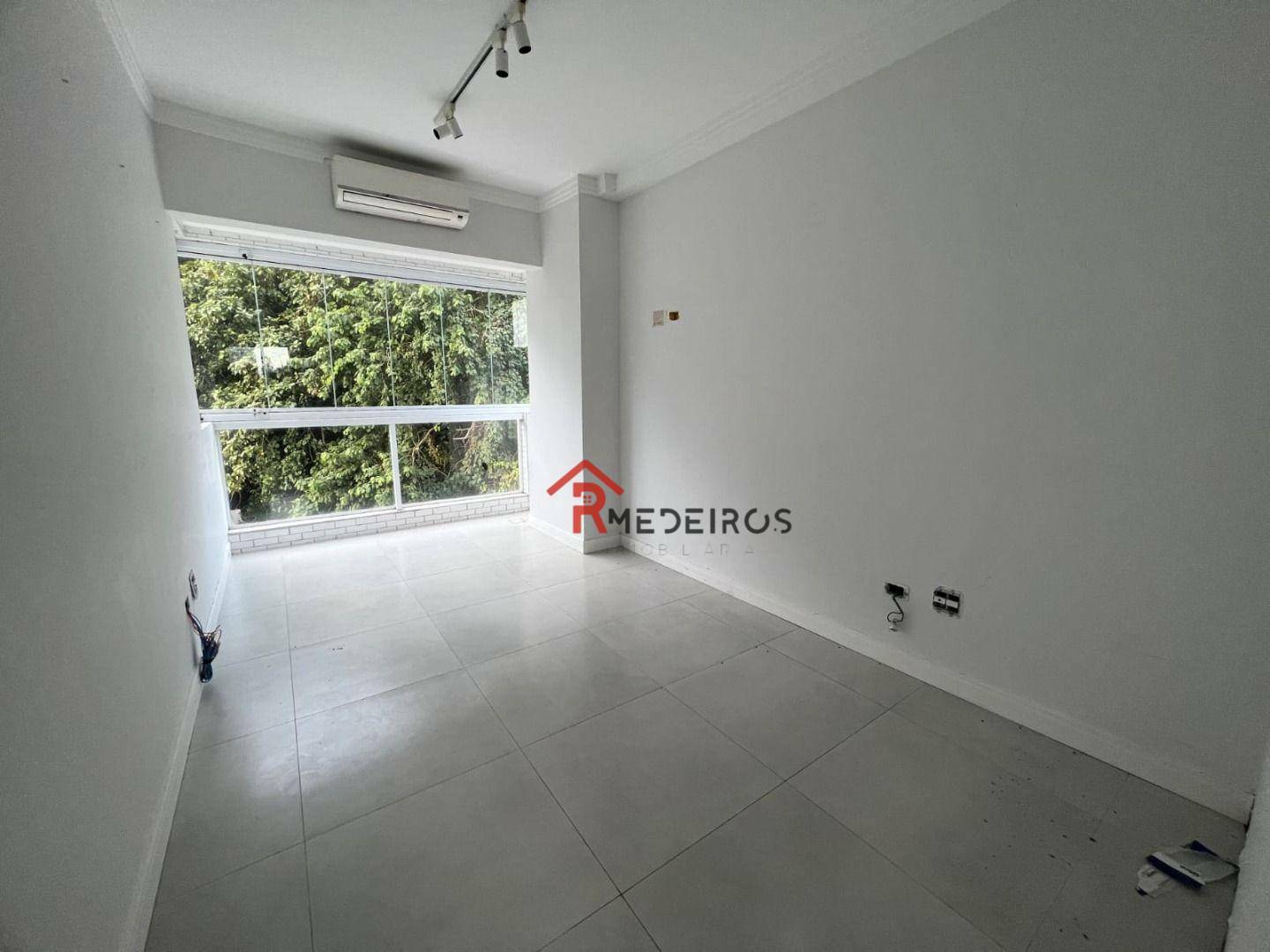 Apartamento à venda com 1 quarto, 40m² - Foto 6