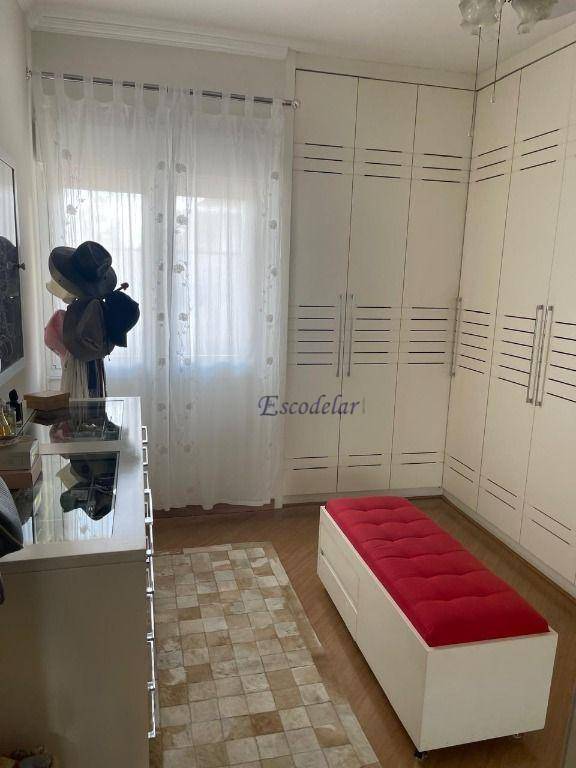 Casa à venda com 3 quartos, 200m² - Foto 22