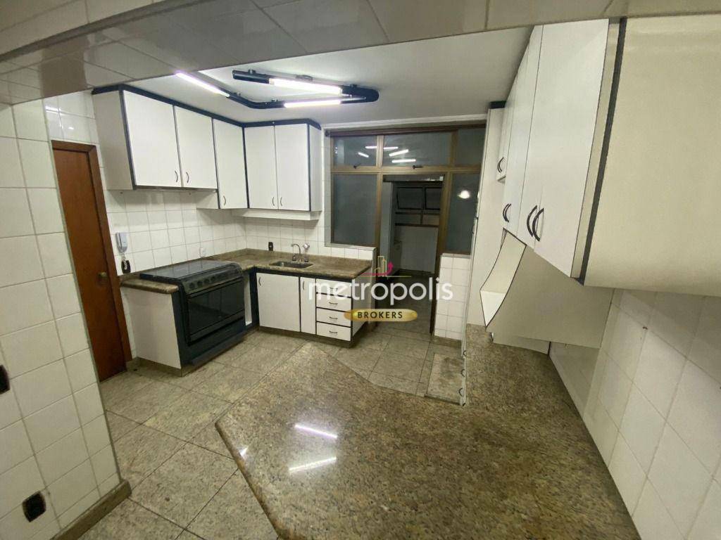 Apartamento à venda com 3 quartos, 150m² - Foto 5