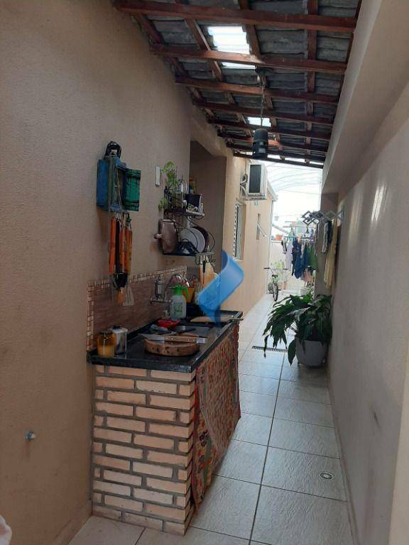 Casa de Condomínio à venda com 3 quartos, 140m² - Foto 14