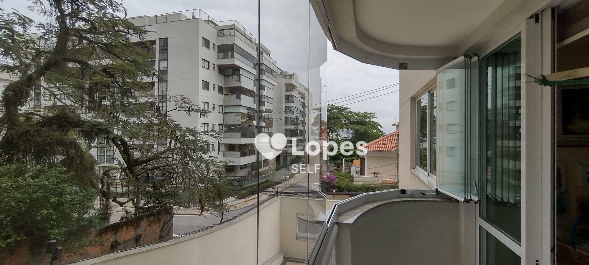 Apartamento à venda com 3 quartos, 124m² - Foto 5