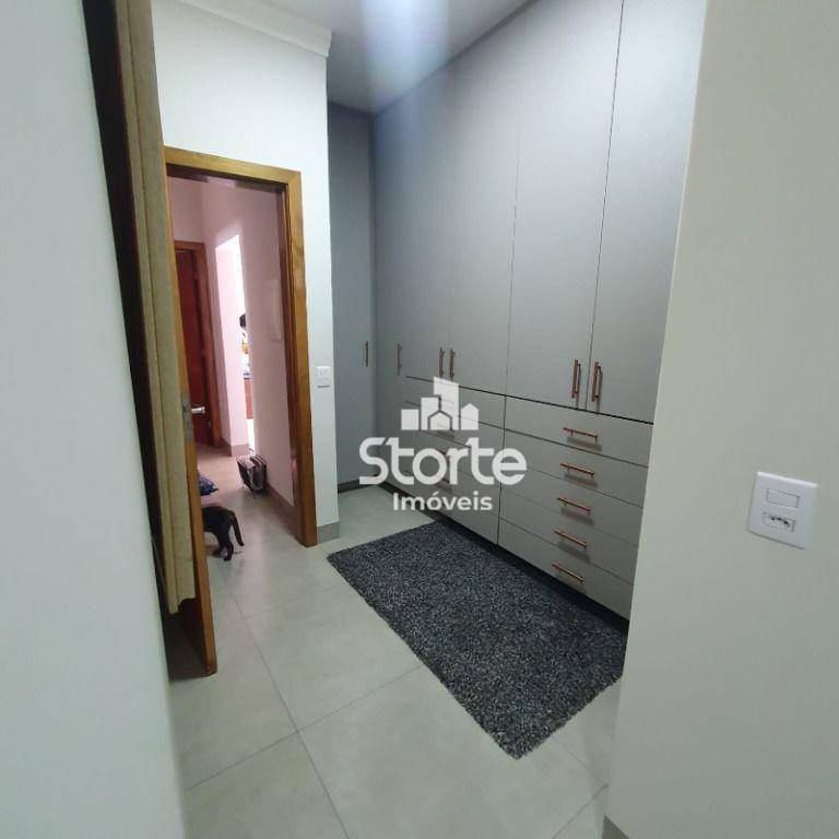 Casa à venda com 3 quartos, 170m² - Foto 10