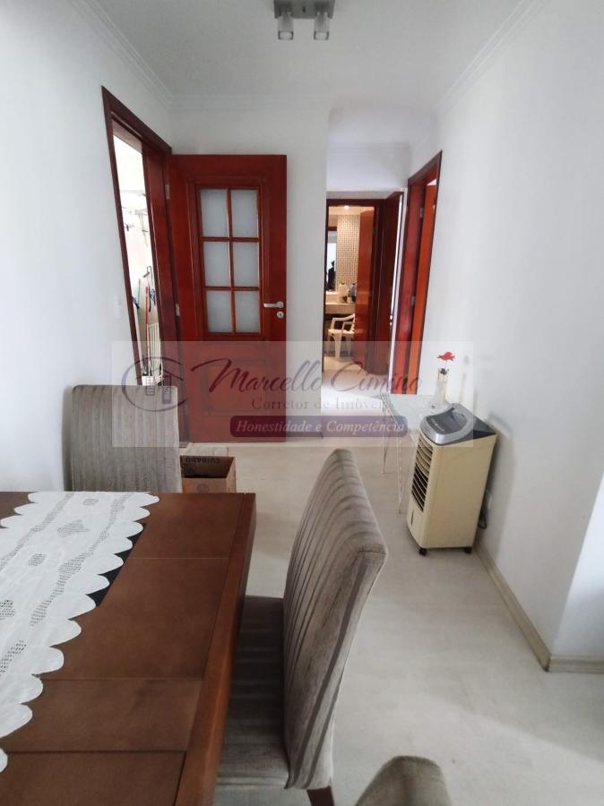 Apartamento à venda com 2 quartos, 69m² - Foto 1