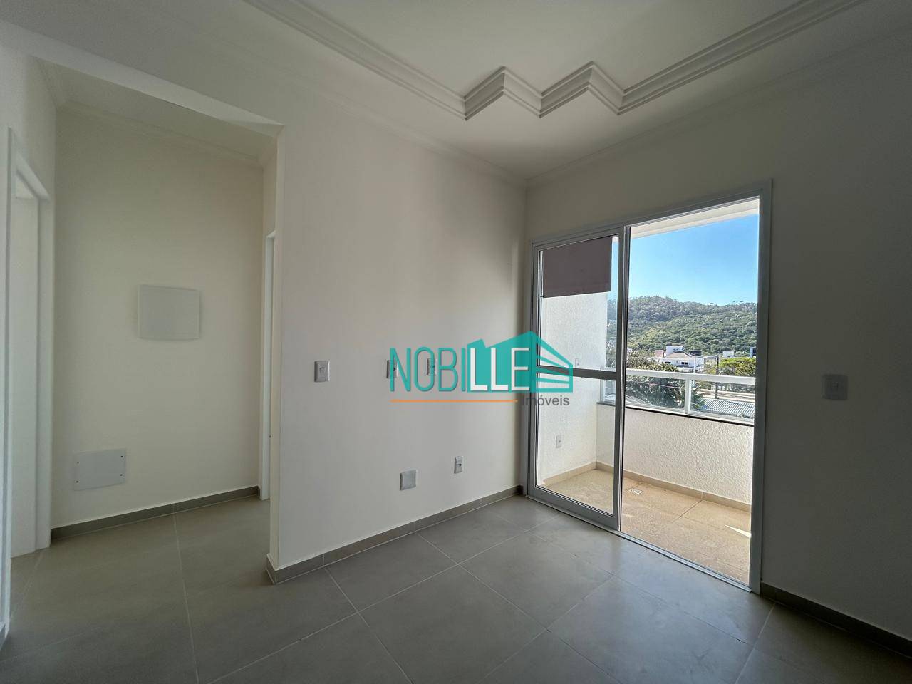 Apartamento à venda com 2 quartos, 64m² - Foto 7