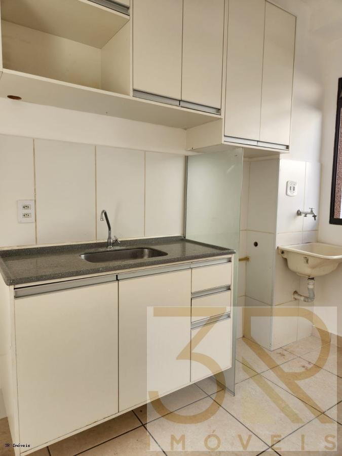 Apartamento à venda com 2 quartos, 48m² - Foto 7