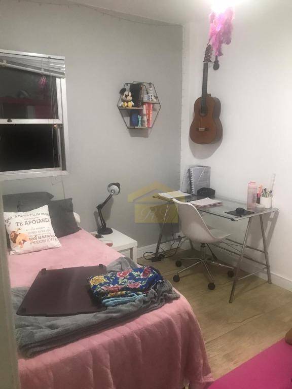 Apartamento à venda com 3 quartos, 75m² - Foto 3