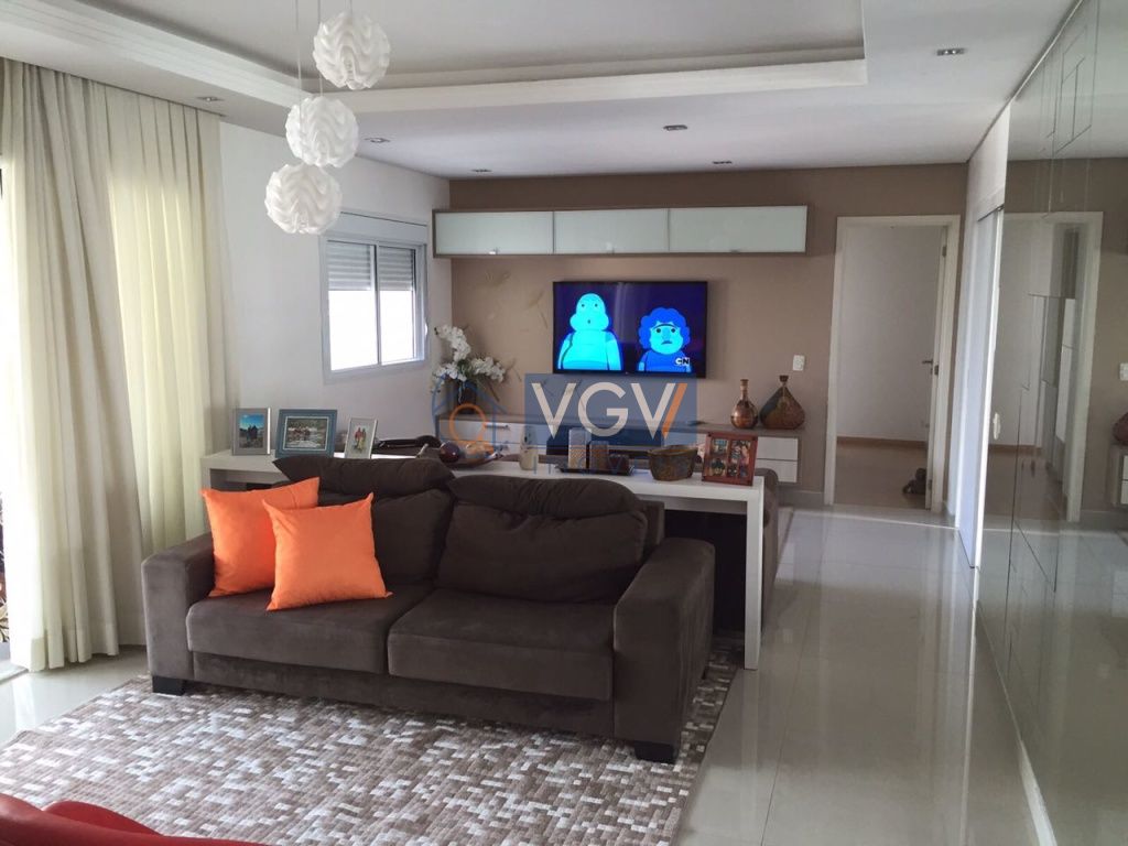 Apartamento à venda com 3 quartos, 155m² - Foto 2