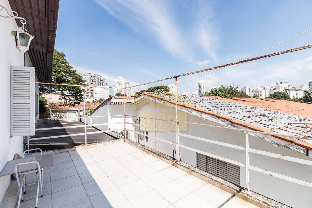 Casa à venda e aluguel com 4 quartos, 220m² - Foto 25