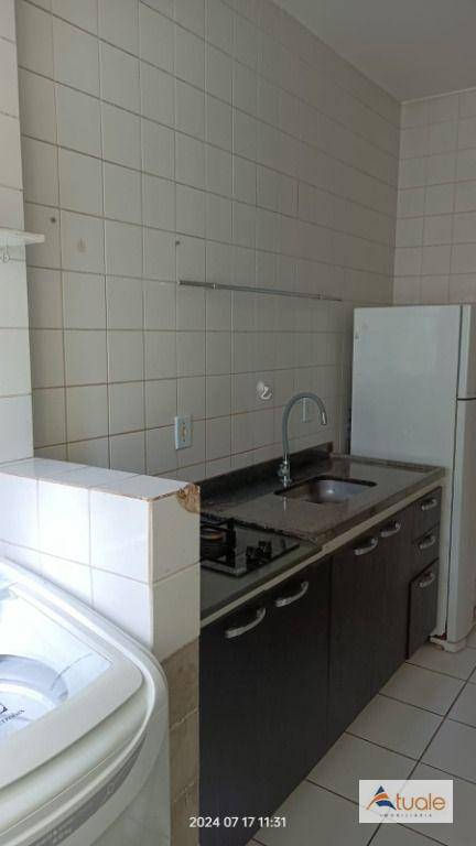 Apartamento à venda com 2 quartos, 49m² - Foto 3