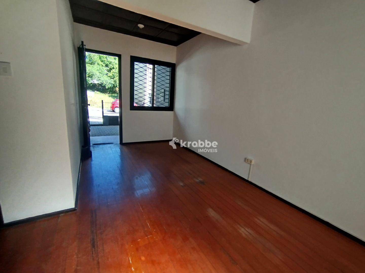 Casa para alugar com 2 quartos, 80m² - Foto 6