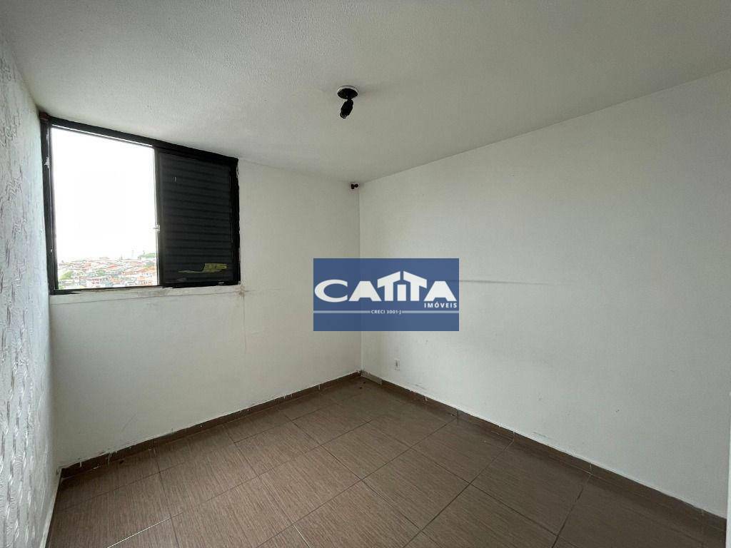 Apartamento para alugar com 2 quartos, 65m² - Foto 13