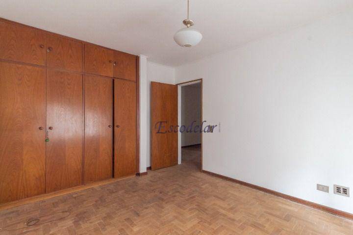 Apartamento à venda com 3 quartos, 246m² - Foto 26