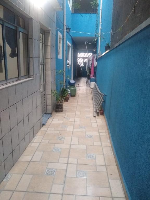 Sobrado à venda com 5 quartos, 200m² - Foto 11