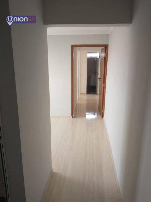 Apartamento à venda com 2 quartos, 56m² - Foto 2