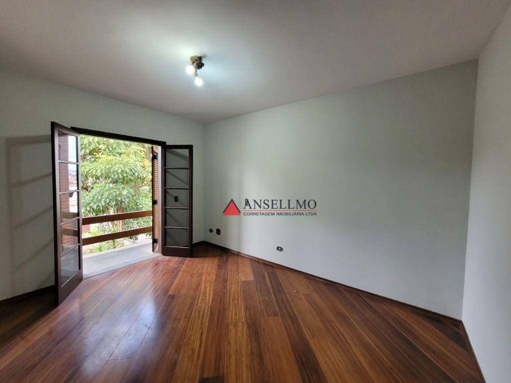 Casa à venda com 4 quartos, 267m² - Foto 25