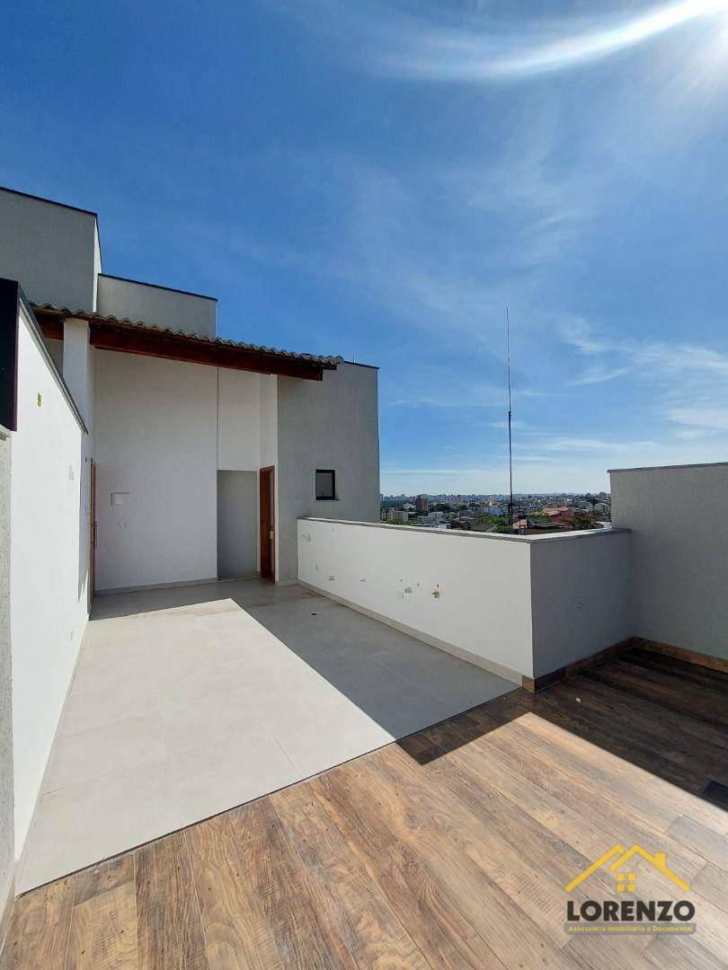 Cobertura à venda com 2 quartos, 105m² - Foto 1