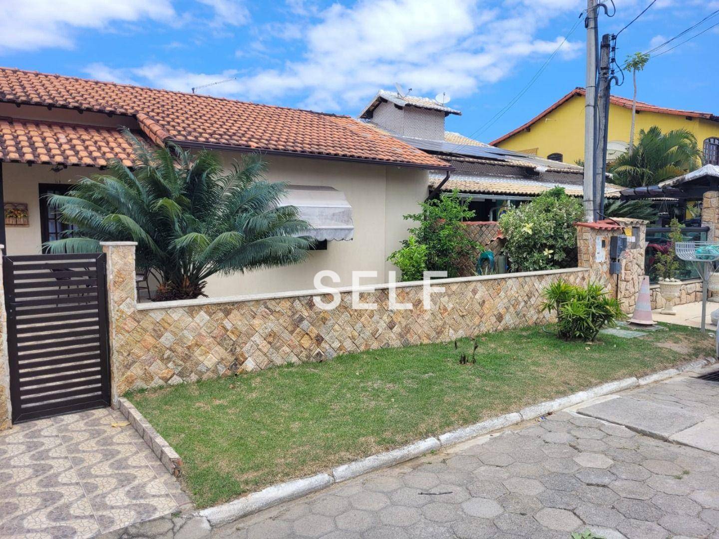 Casa de Condomínio à venda com 4 quartos, 60m² - Foto 1