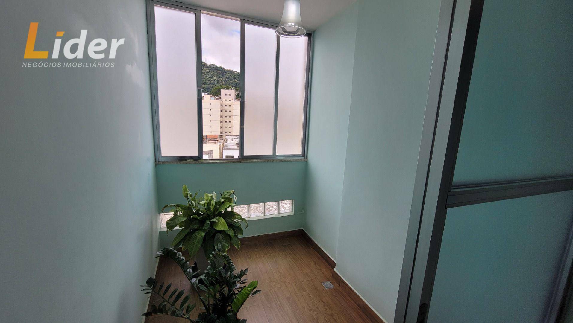 Apartamento à venda com 2 quartos, 68m² - Foto 4