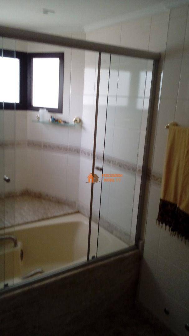 Apartamento à venda e aluguel com 3 quartos, 200m² - Foto 21