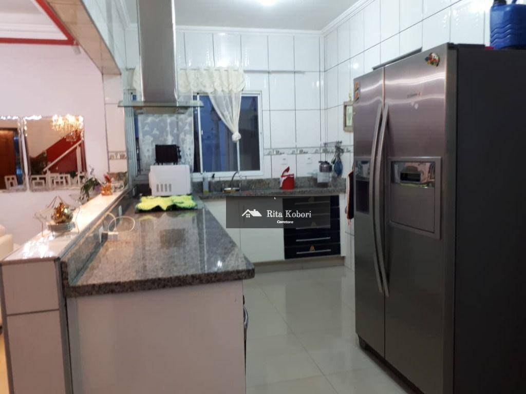 Casa de Condomínio à venda com 3 quartos, 150m² - Foto 2