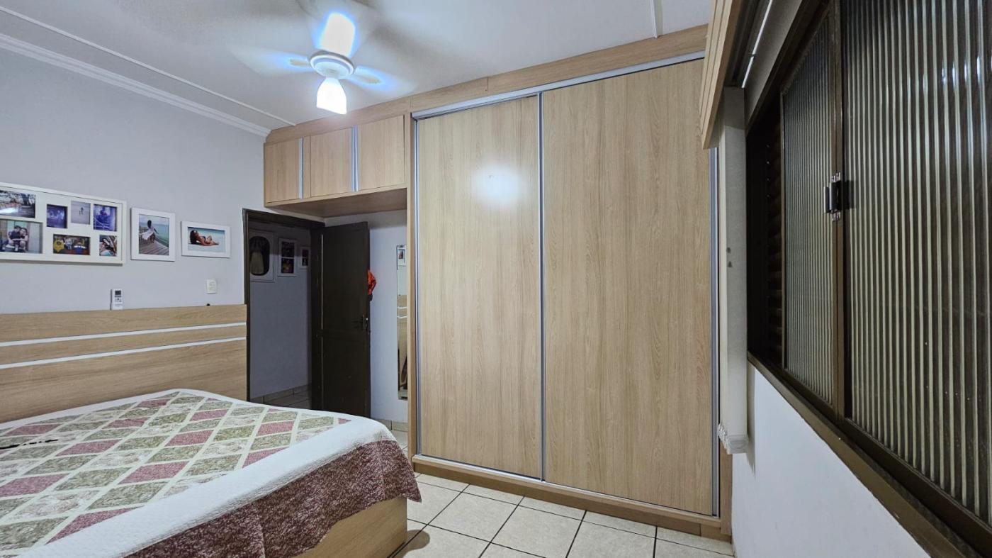 Casa à venda com 3 quartos, 420m² - Foto 12