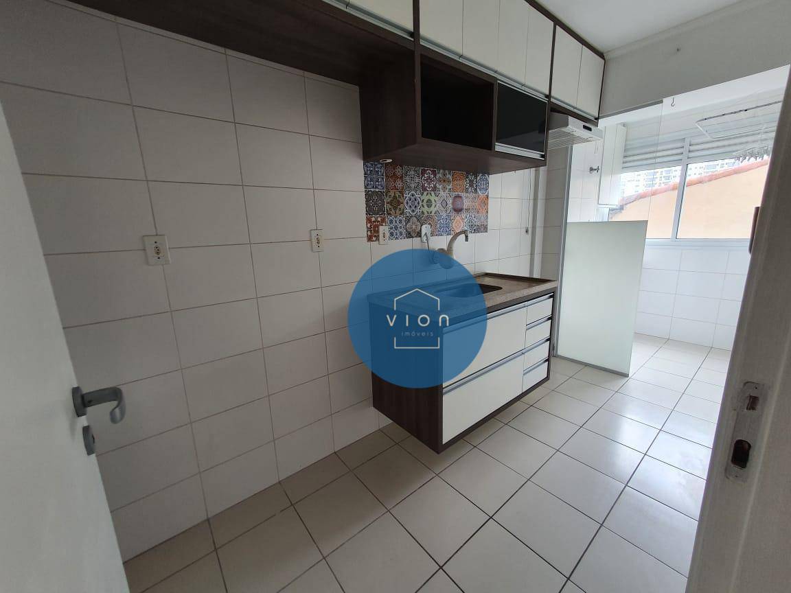 Apartamento à venda com 3 quartos, 65m² - Foto 3