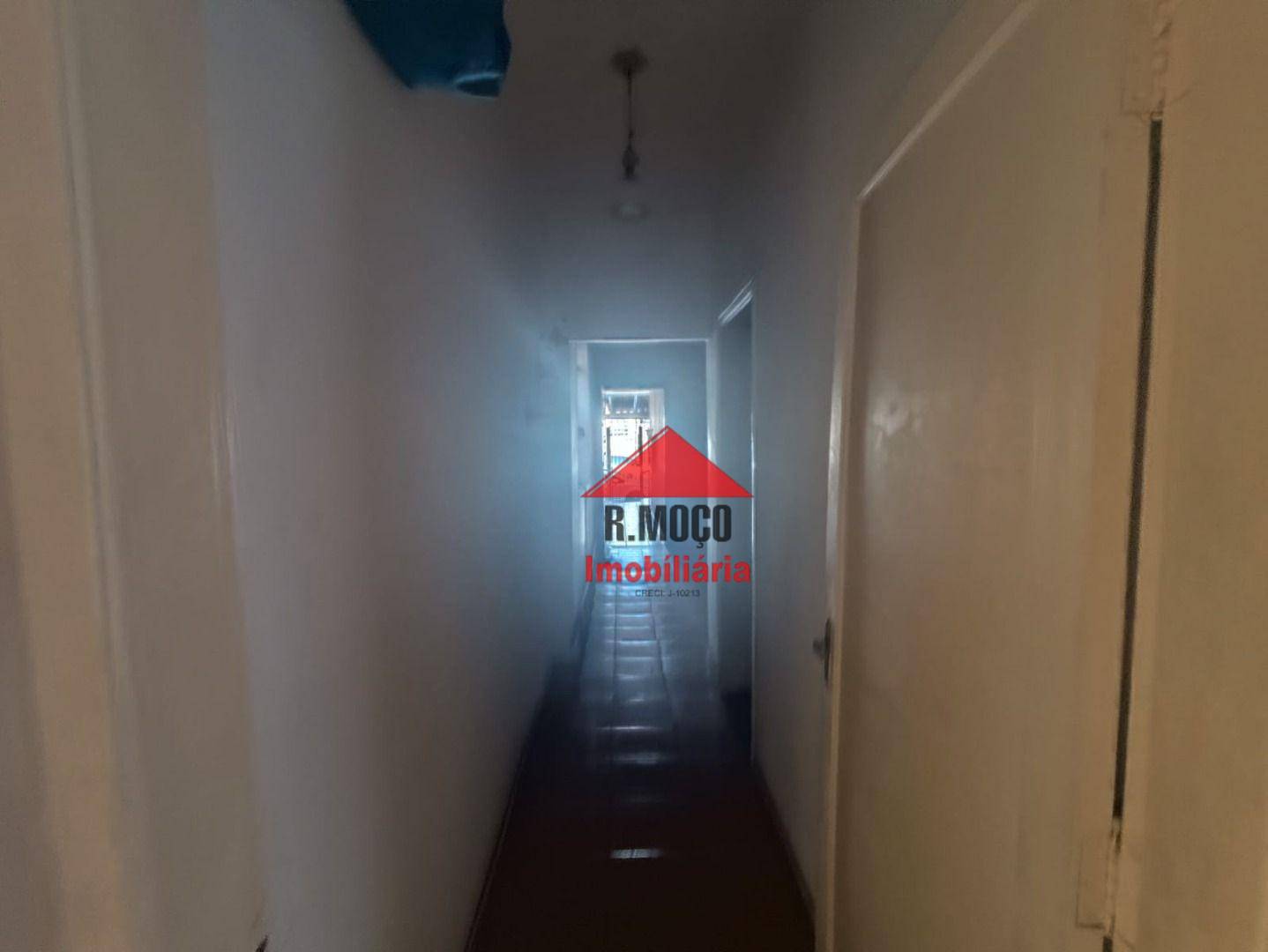 Casa para alugar com 2 quartos, 151m² - Foto 13
