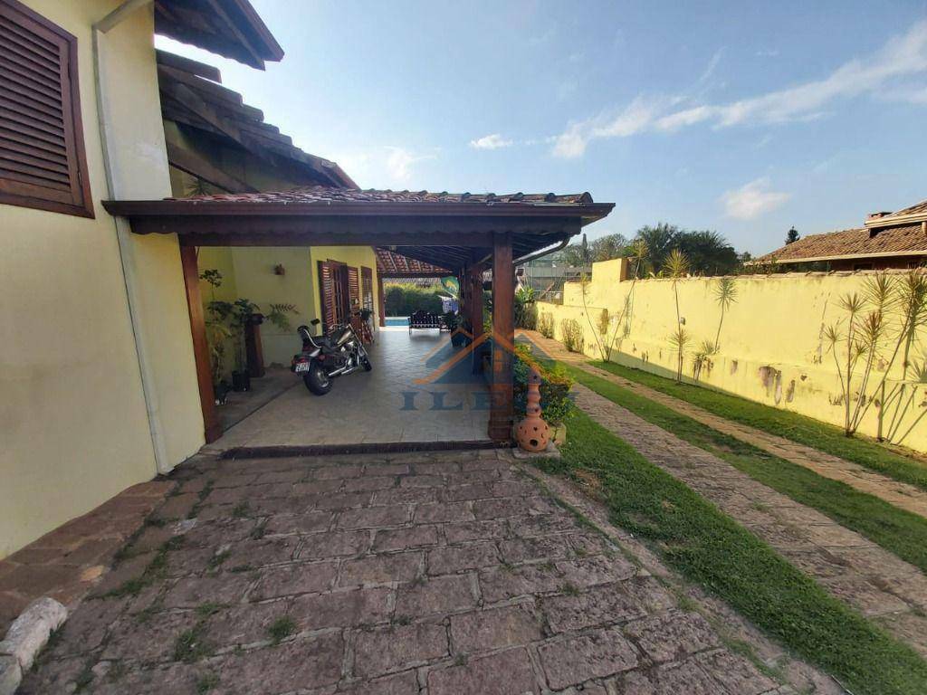 Casa de Condomínio à venda com 5 quartos, 350m² - Foto 4