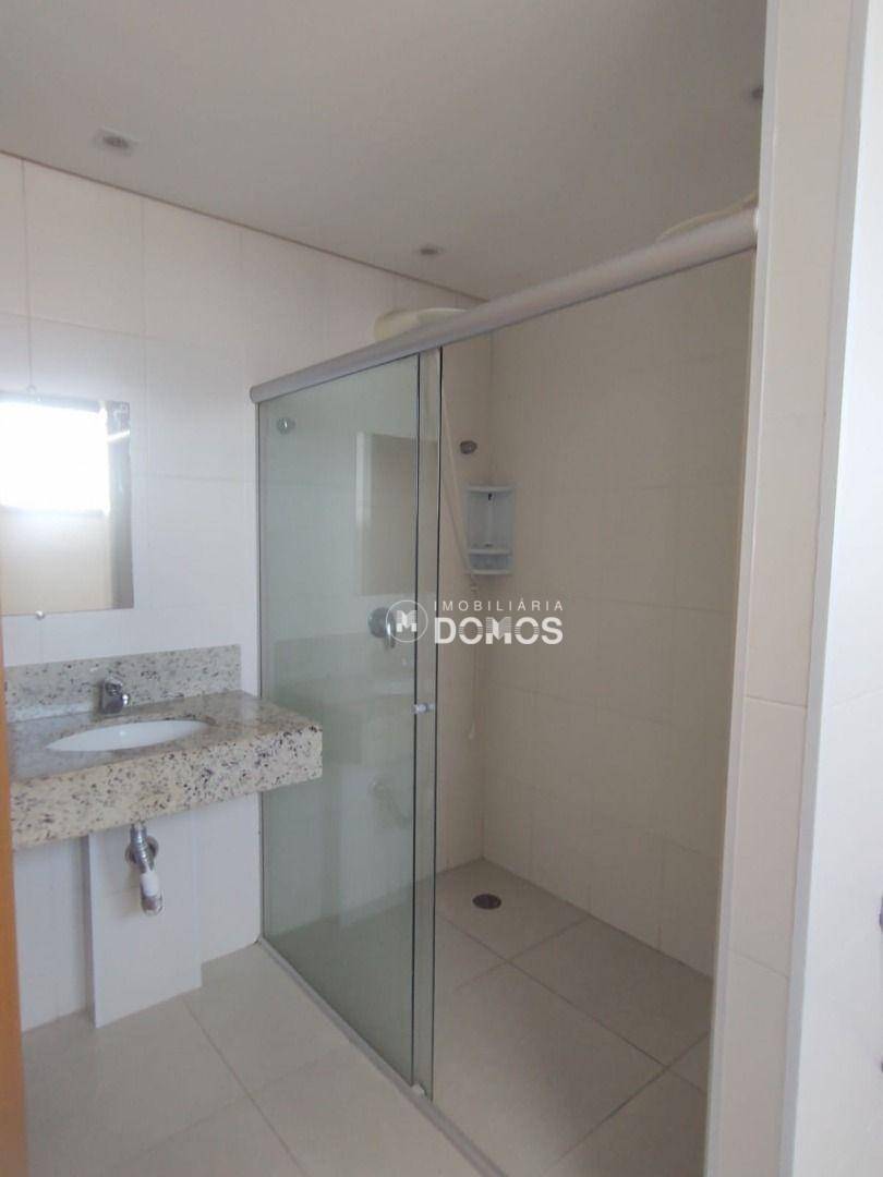 Apartamento à venda com 4 quartos, 220m² - Foto 15