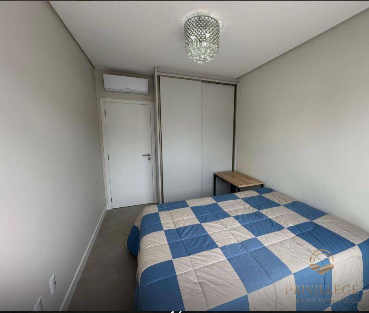 Apartamento à venda com 3 quartos, 140m² - Foto 5