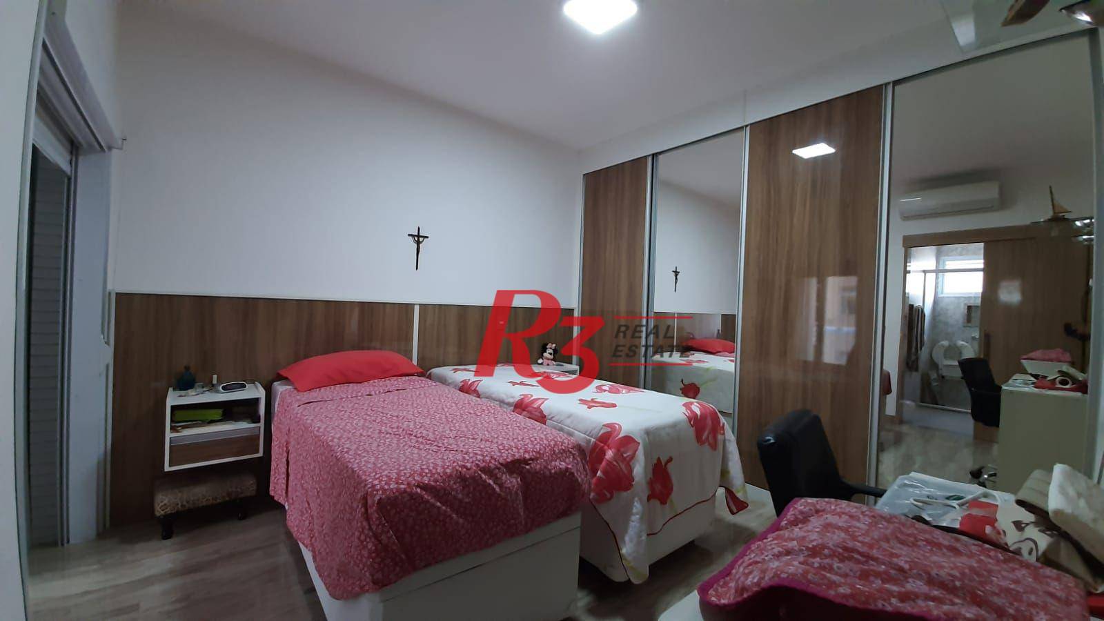 Apartamento à venda com 2 quartos, 80m² - Foto 28