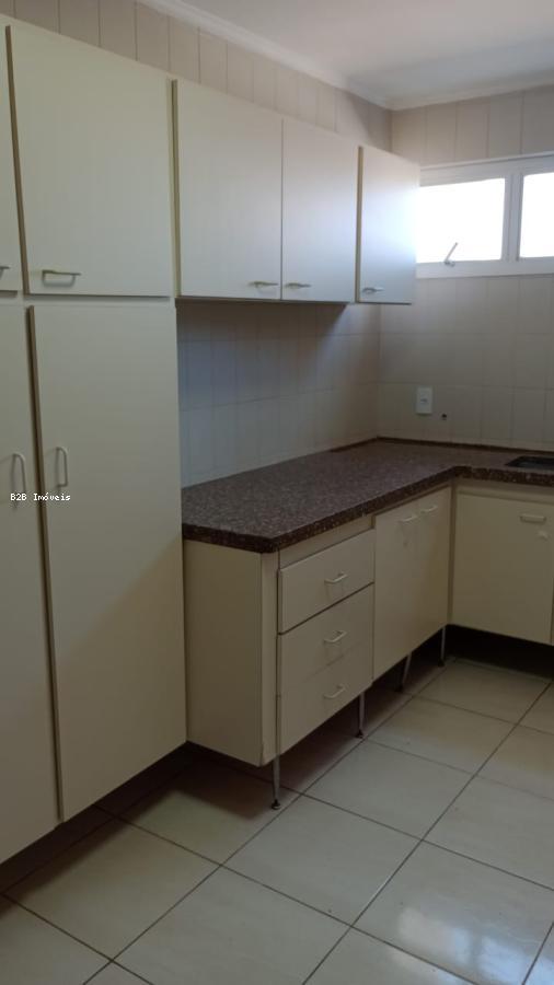 Apartamento à venda com 3 quartos, 129m² - Foto 13