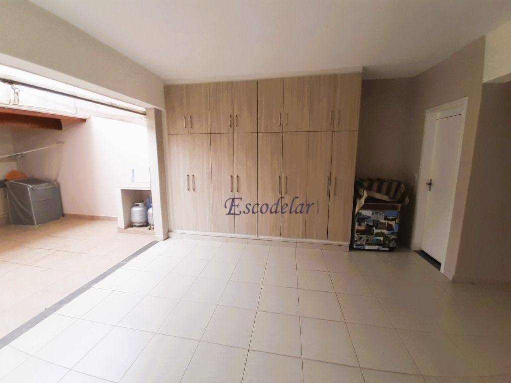 Sobrado à venda com 3 quartos, 194m² - Foto 8