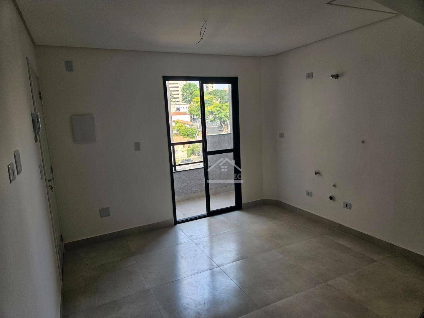 Cobertura à venda com 2 quartos, 84m² - Foto 2