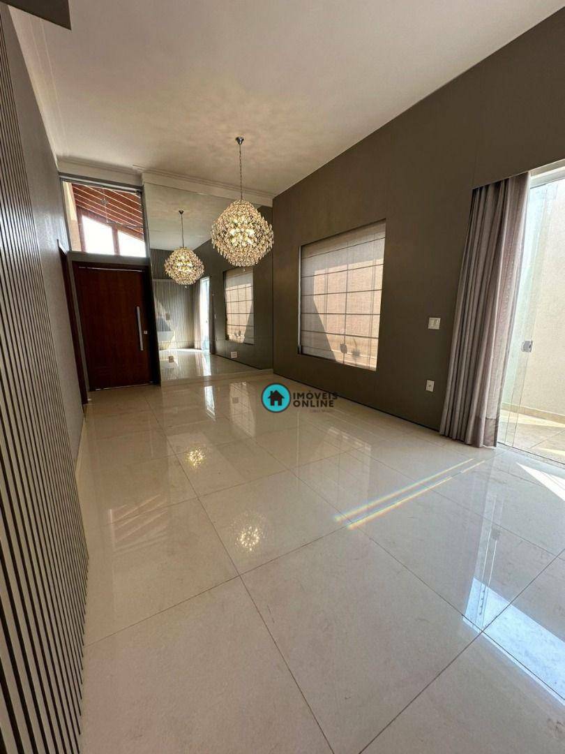 Casa à venda com 3 quartos, 169m² - Foto 10