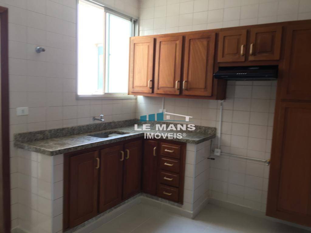 Apartamento à venda com 2 quartos, 83m² - Foto 13