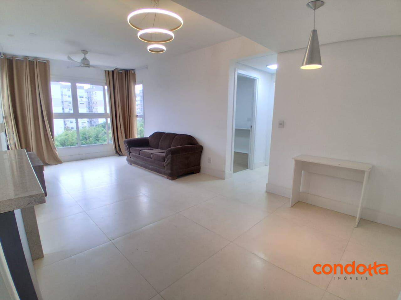 Apartamento para alugar com 2 quartos, 70m² - Foto 2