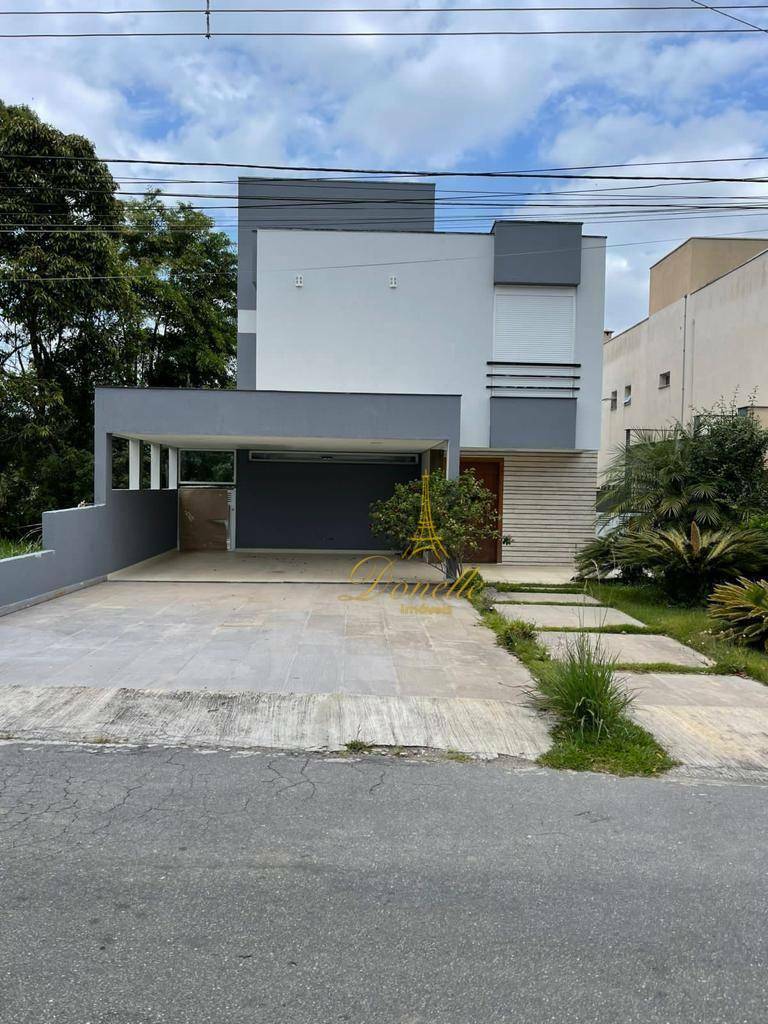 Sobrado à venda com 4 quartos, 300m² - Foto 2