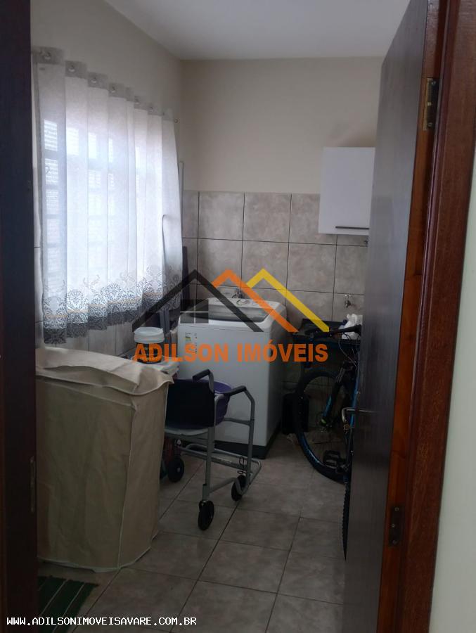 Casa à venda com 2 quartos, 250m² - Foto 24