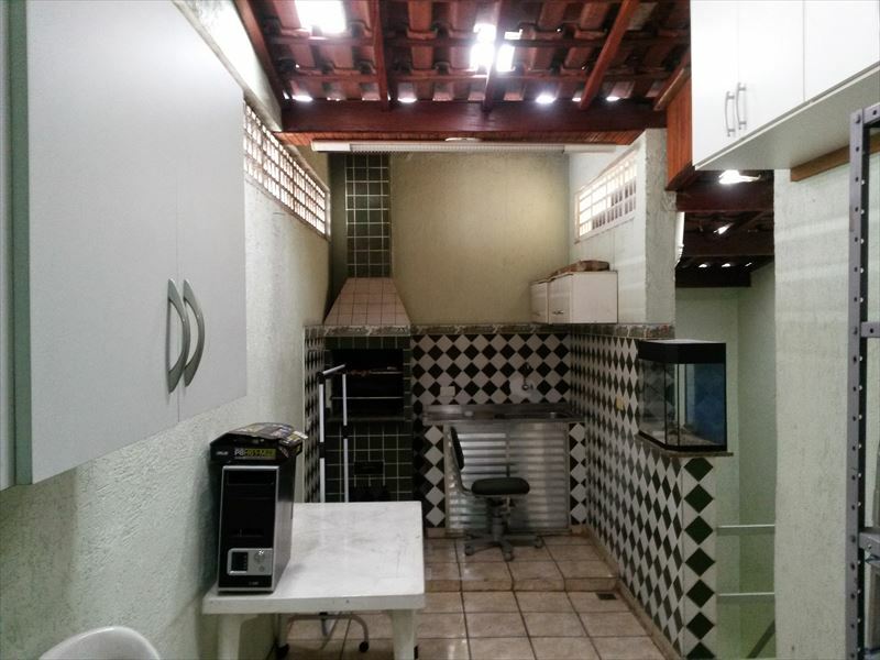 Sobrado à venda com 2 quartos, 100m² - Foto 14