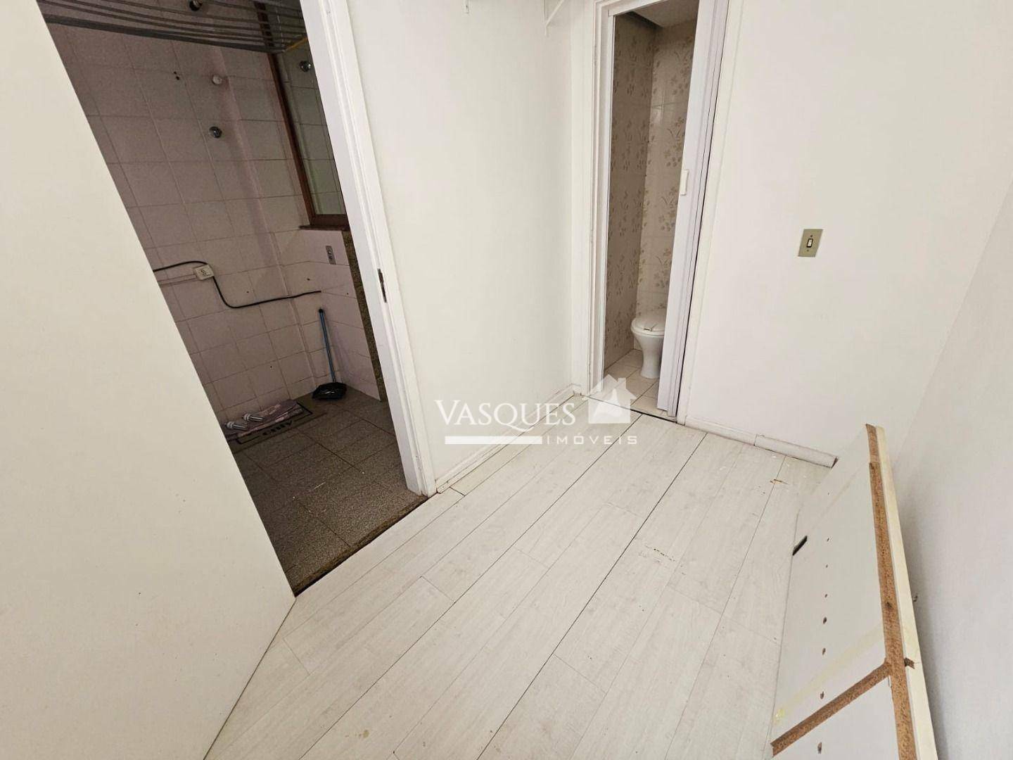 Apartamento à venda com 2 quartos, 80m² - Foto 15