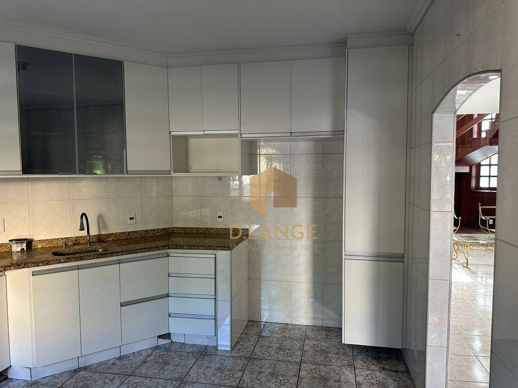 Casa de Condomínio para alugar com 4 quartos, 600m² - Foto 11