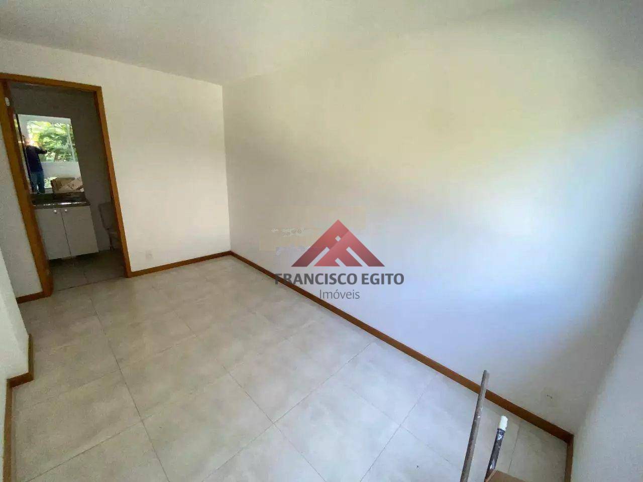 Apartamento à venda com 2 quartos, 60m² - Foto 4