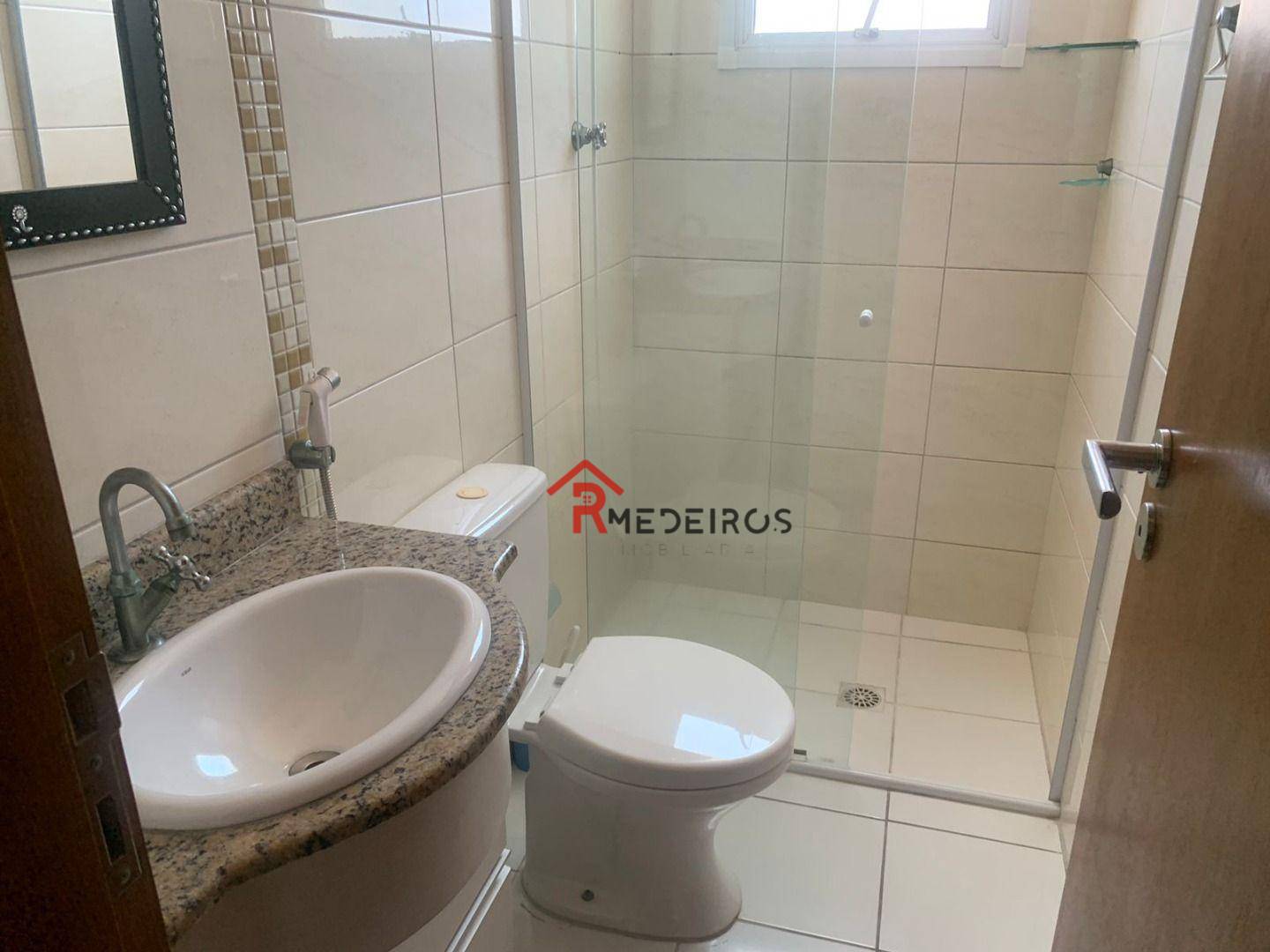 Apartamento à venda com 2 quartos, 75m² - Foto 21