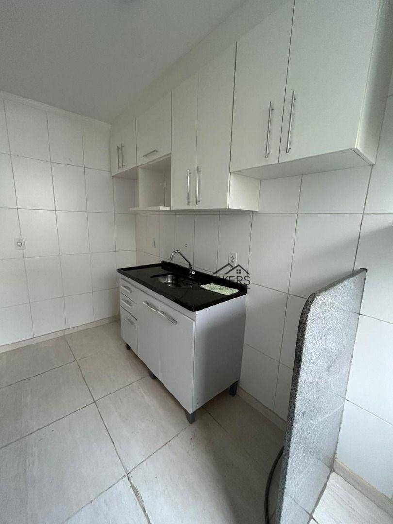 Apartamento à venda com 2 quartos, 45m² - Foto 7