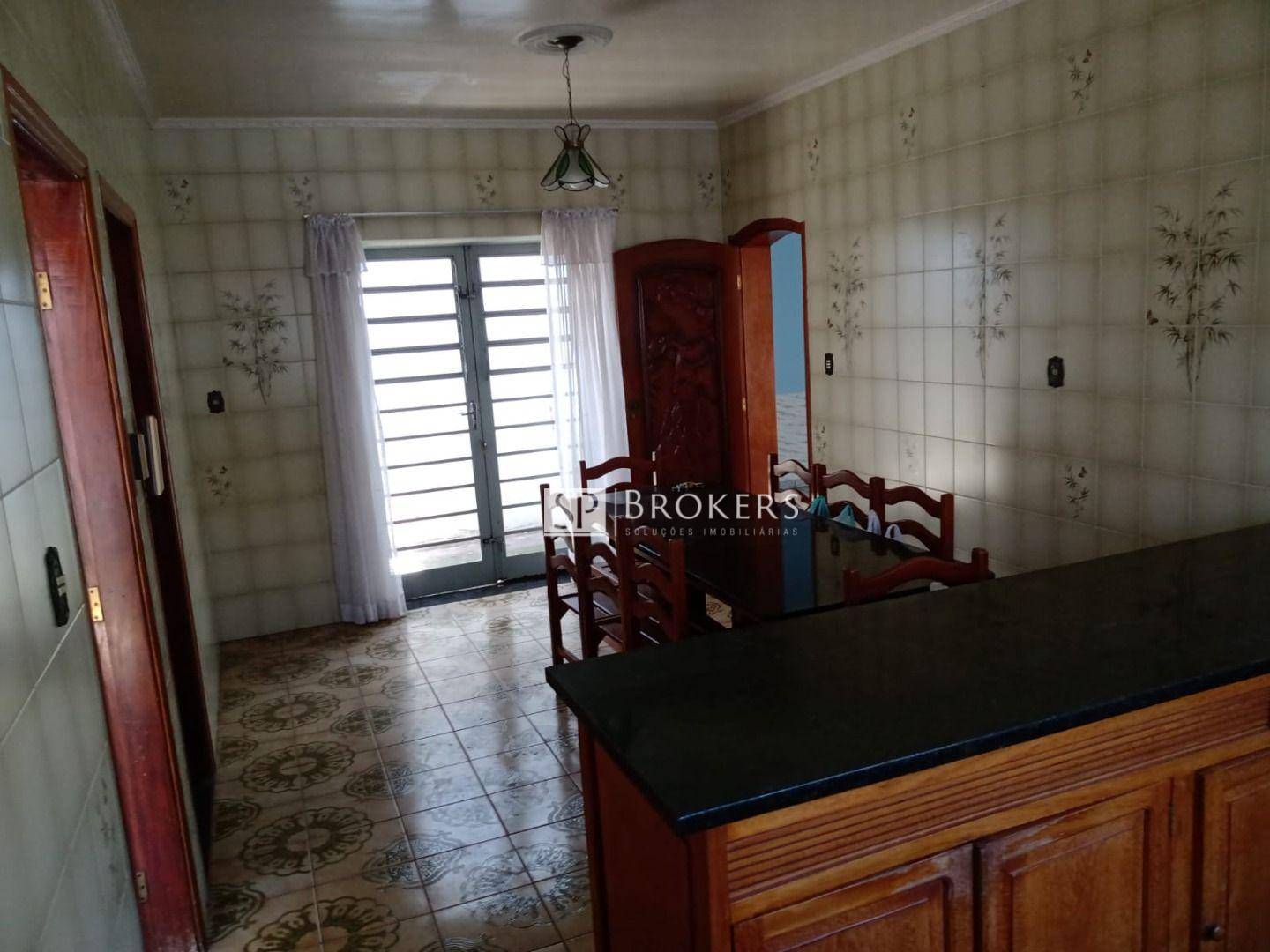 Casa à venda com 3 quartos, 250m² - Foto 7